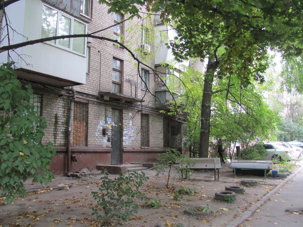 Apartment On Sobornyi Avenue 143 Near Intourist Hotel Zaporizhia Bagian luar foto